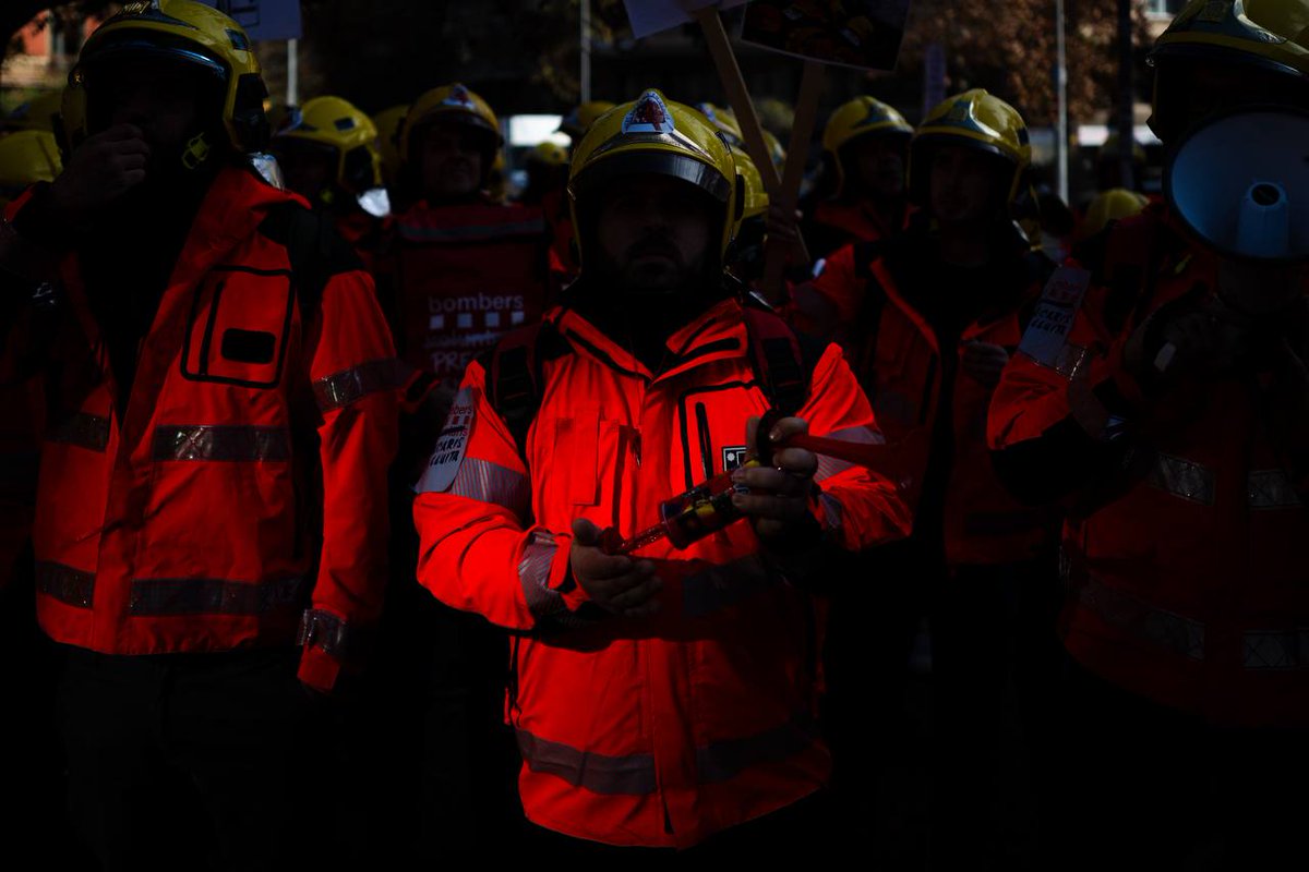 Bombers Voluntaris critiquen a Barcelona el "maltractament" de la Generalitat i demanen drets

<a href="/EPCatalunya/">Europa Press Catalunya</a>

aldia.cat/gent/noticia-b…