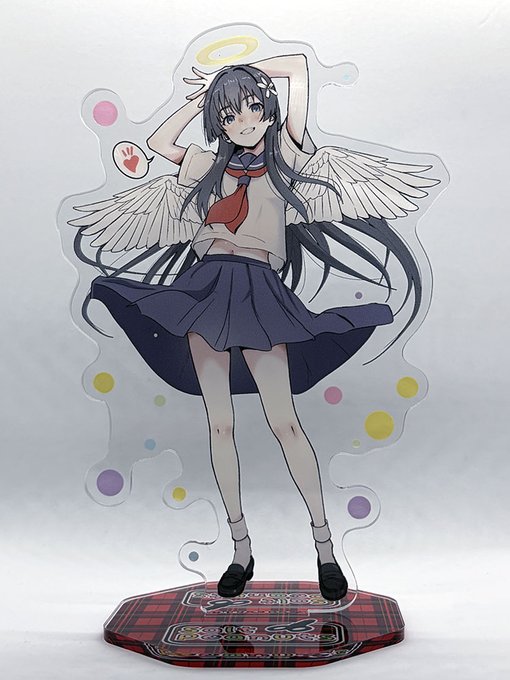 "佐天使"アクリルスタンドが無事に届きました。 写真では伝わりにくい部分もございますが、発色・印刷ともに非常に美しく仕上げていただき大変嬉しく思っております。 当日は会場にて展示および頒布を予定しておりますので、ぜひお立ち寄りいただき、実物を直接ご覧いただけましたら幸いです