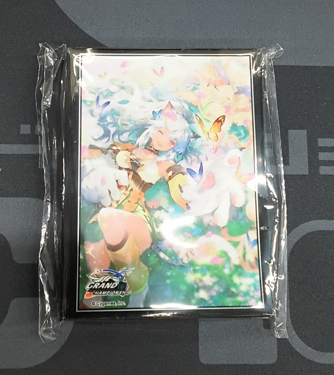 シャドウバースエボルヴ販売情報】 明日、20日は 公式スリーブ 『万緑