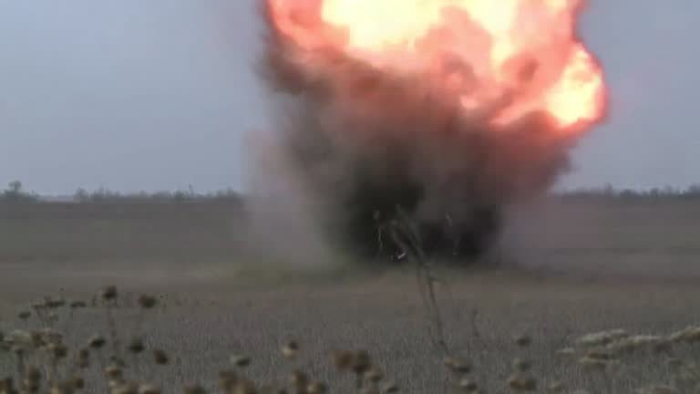 Owen Jones has spent years laying trans mines.
Today the fucking idiot’s idiot stood on one.
Enjoy.