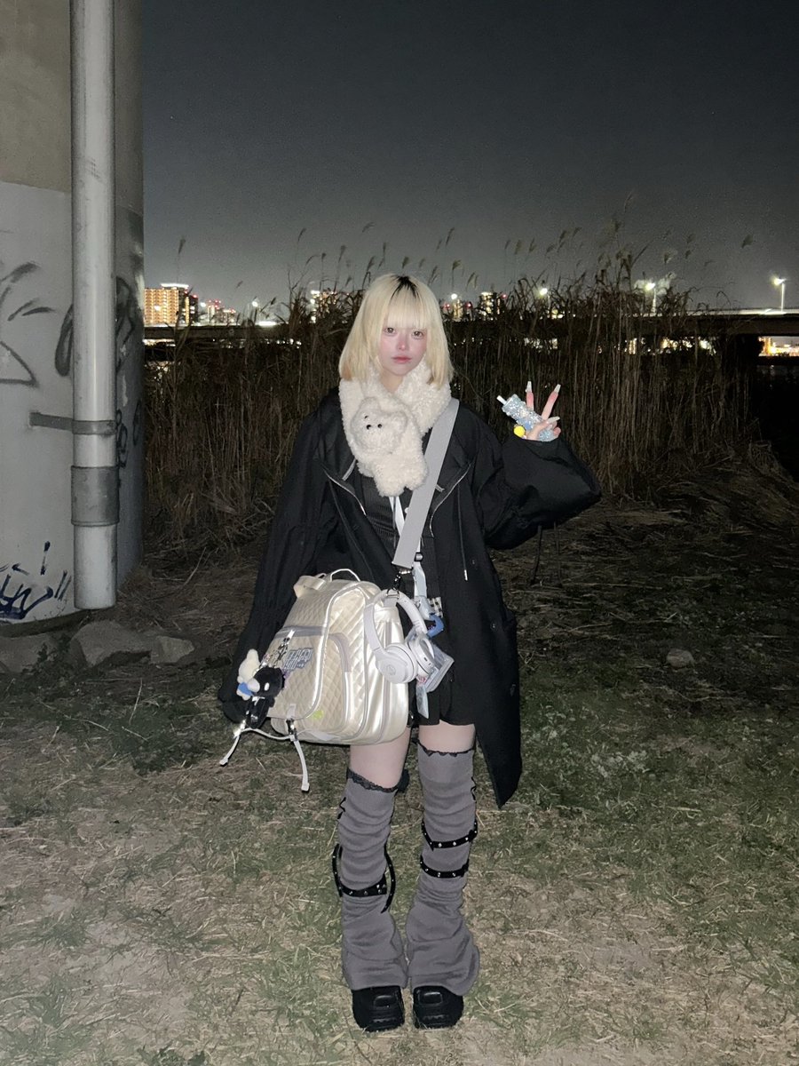 可愛いだけでないHELLBLAU最高ﾃﾞｽ。 とても愛用。あのちゃんありがとう