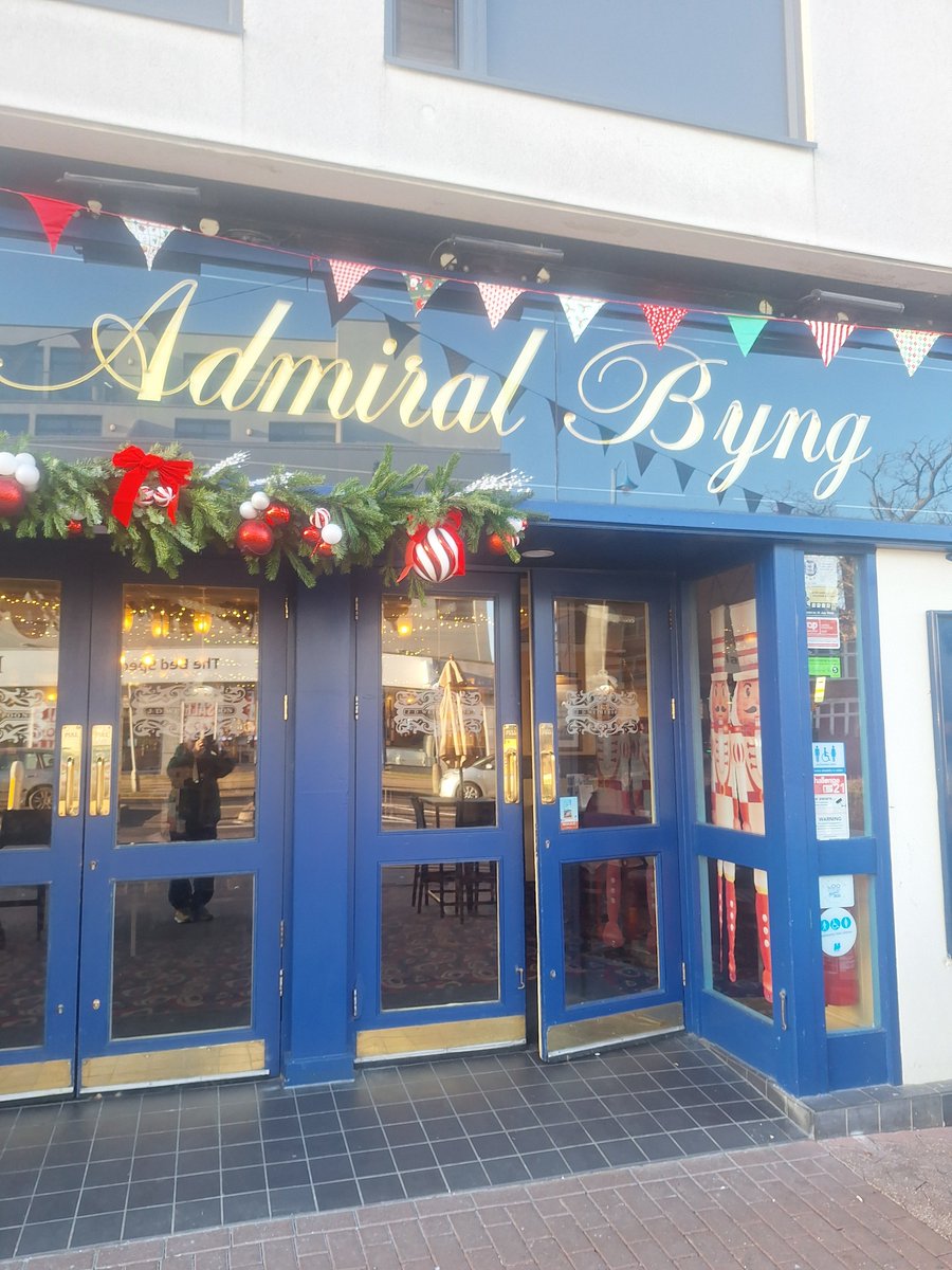 Das Stevens tweet media