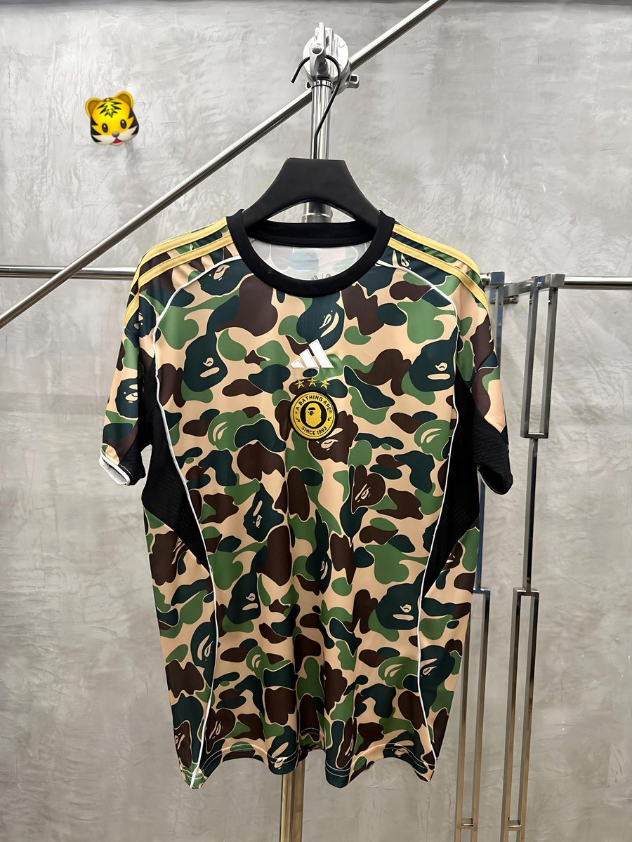 BrickHouseClts's tweet photo. ADIDAS x Bathing ape collaboration camou merch now available in store!!

L, XL, XXL

Main quality 💯 

add to 🛒 

🏷️ 20,000 https://t.co/eRuuUpG3Ry