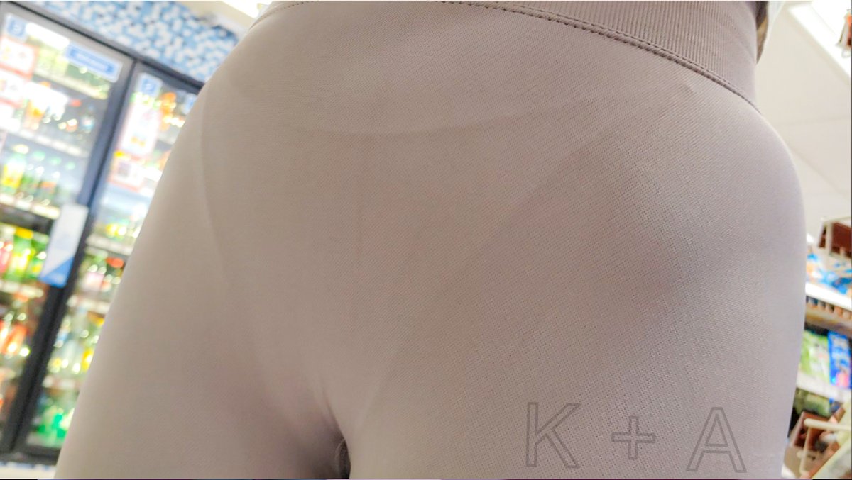 Girls in Leggings tweet media