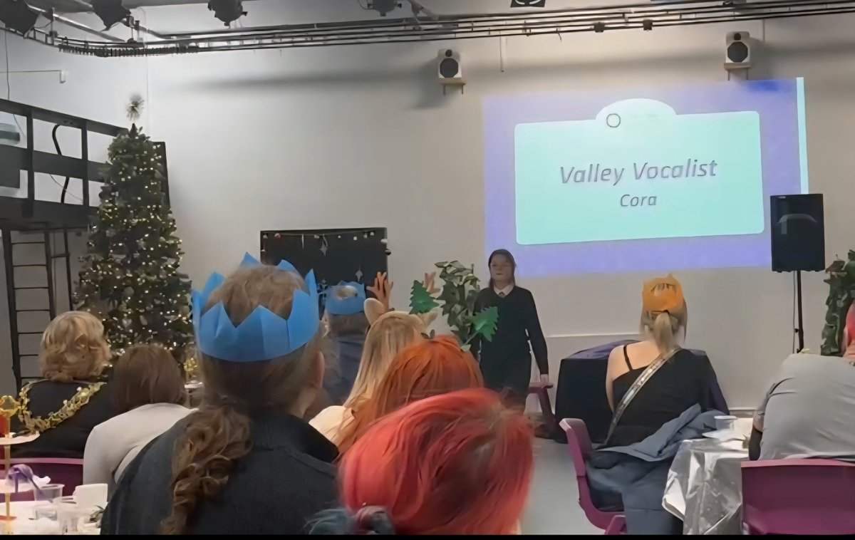 ValleyLAcademy's tweet image. A little nervous but still ready to step up and #Shine. #Proud #WinterGiftProgramme #StarPerformers. Well done girls you were amazing! So pleased we could reach out to Cora's dad who is overseas - that performance will surely be his favourite Christmas present! @CuriousMindsNW