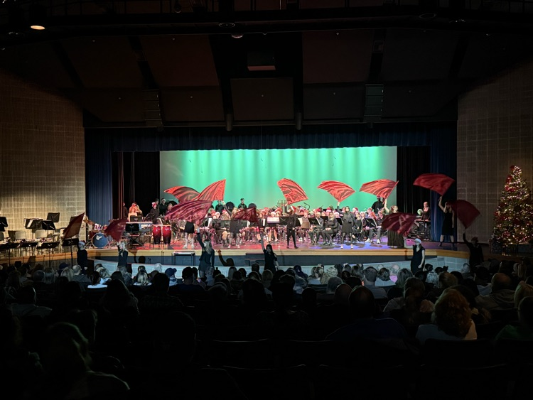 Amy Conway tweet media