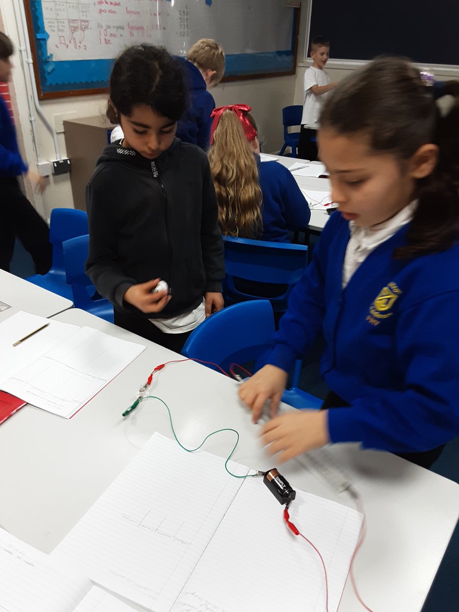 Year 4 have had a fantastic time learning about circuits put their knowledge of conductors, insulators and circuitry to the test! They worked in teams to create an electrical circuit and test various classroom objects to see if they are electrical conductors or insulators.