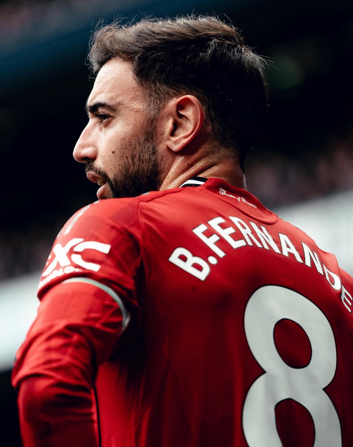 ميل سبورت | برونو فيرنانديز يمتلك بندًا في عقده يسمح للأندية من خارج الدوري الإنجليزي الممتاز بالتعاقد معه مقابل 56.6 مليون جنيه إسترليني.. قيمة الشرط الجزائي تُعد نحو نصف المبلغ الذي كانت الأندية السعودية مستعدة لدفعه الصيف الماضي، حيث قاد كل من الهلال والنصر سباق التعاقد مع فيرنانديز 