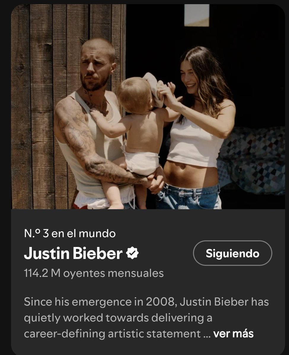 mi rey volvió al número 3, 2025 y es uno de los únicos artistas de la década de los 2010s q sigue siendo relevante actualmente 💋 eres irremplazable Justin Bieber, nadie tendrá tu impacto