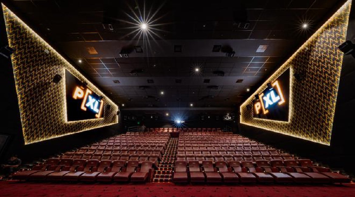 Rudhra_Pavan's tweet image. PVR INOX #Superplex in #Hyderabad
@PicturesPVR has upgraded its existing six-screen multiplex to 11-screen Superplex, with the addition of #LUXE, #PXL, and #4DX screens in inorbit mall 🤩🔥

Inox okkatey baki adi kuda vachestey 😊
