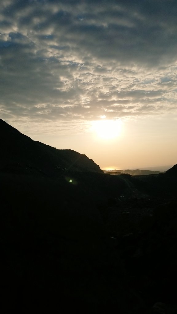PlaneteArtiste's tweet image. Le soleil se lève, la montagne s’éveille.
Chaque jour, la nature nous offre un nouveau départ 🌄☀️
📷:@gahef-93 IG
@visitdubai
@brutnaturefr @environnement @planeteartiste