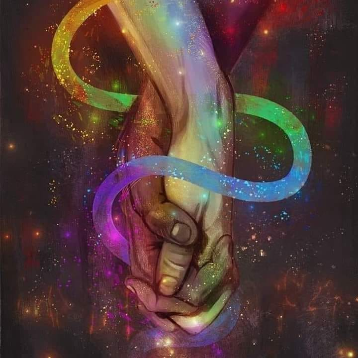 LunaGitana0333's tweet photo. Te deseo que ya no te duela más y que puedas mirar el pasado con gratitud. 
 Que aprendas a comprender para que camines libre.

 Que puedas observar con compasión a todas las personas que te lastimaron y que entiendas que habían hecho un pacto de Almas para la evolución de los dos. 

A veces fuiste el villano y otras veces fuiste el aprendiz.  
 Y está bien, es perfecto, dale las gracias a estas historias que te hicieron más fuerte, más humano y más sensible. 

Hoy mi deseo por ti es que todas tu heridas sanen y que aprendas a sanarlas con Amor Consciente, paz interior, dulzura y belleza. 
 Que a tu Vida lleguen relaciones de alta vibración.

El camino es eso, aprendizajes.