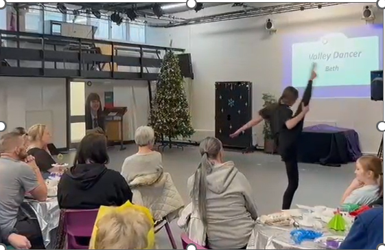 ValleyLAcademy's tweet image. Thank you to our Valley Dancers, Beth, Isabella, Neve,  Georgia and Gabriella who performed some beautiful lyrical pieces and energetic cheer dances at our Community party. #WinterGiftProgramme #Service #StarPerformers @CuriousMindsNW