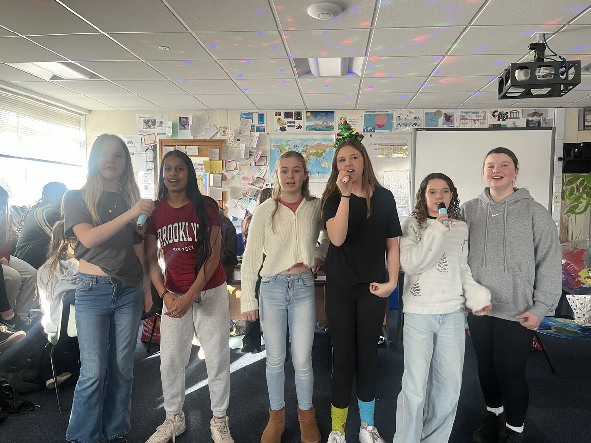 Alcester Academy History tweet media