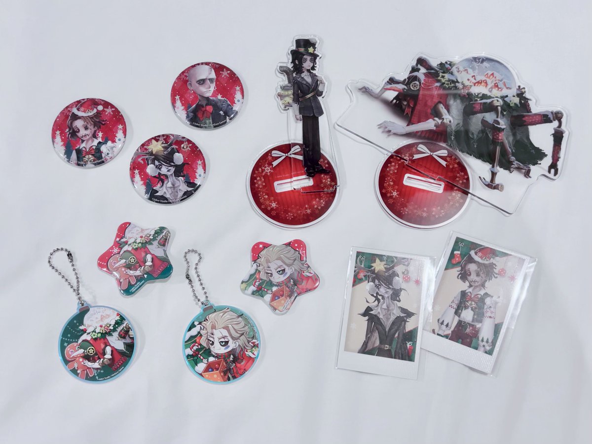 公式ビジュアルグッズちゃんたち 澄ましたお顔で超クリスマスしてるの