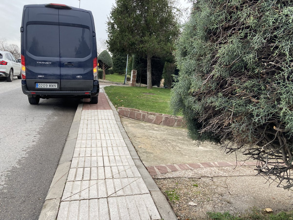 #18concejales 
#LasRozas UNA CIUDAD PEOR
La gestión del <a href="/pprozasdemadrid/">Partido Popular de Las Rozas</a> en el <a href="/Ayto_Las_Rozas/">Ayuntamiento de Las Rozas</a>