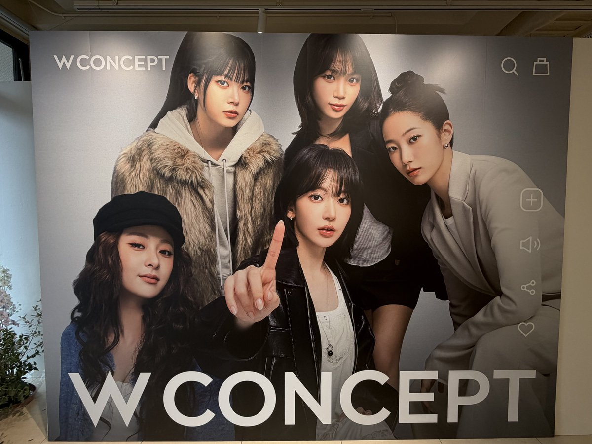 LESSERA_takuma's tweet photo. LE SSERAFIMがモデルを務めてるW CONCEPTのPOP UP STORE行ってきた!!
#LE_SSERAFIM #르세라핌
#WCONCEPT https://t.co/yf1Jj7bWbI