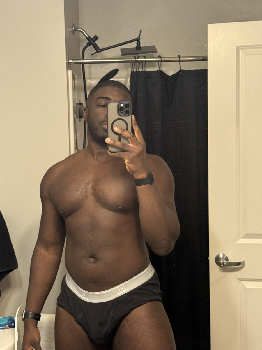 Aspiring Muscle Gay tweet media