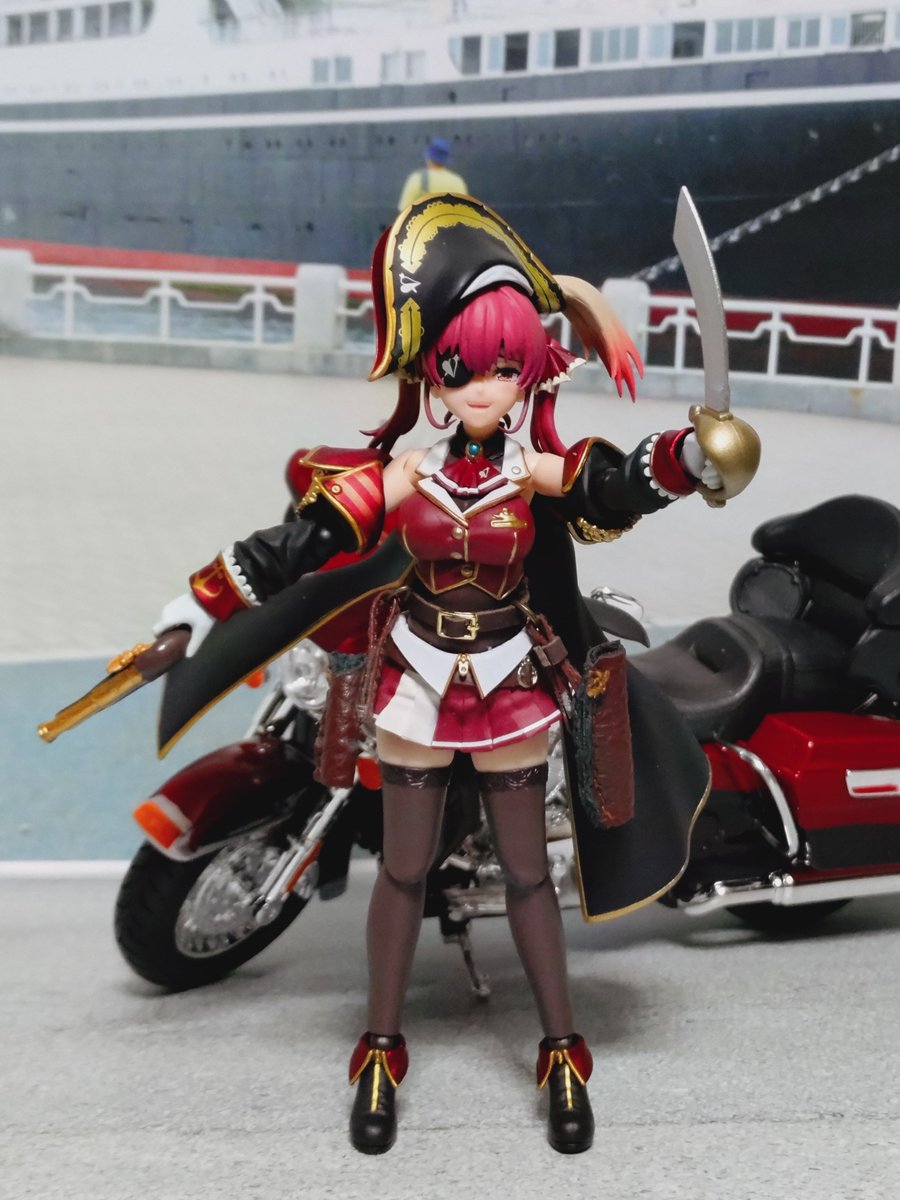 #figma宝鐘マリン
船長にハーレー乗せてみました😁
あと火縄短筒用のホルスターと海賊刃の鞘を作りました🤗
何気にハーレーが似合ってる🤣