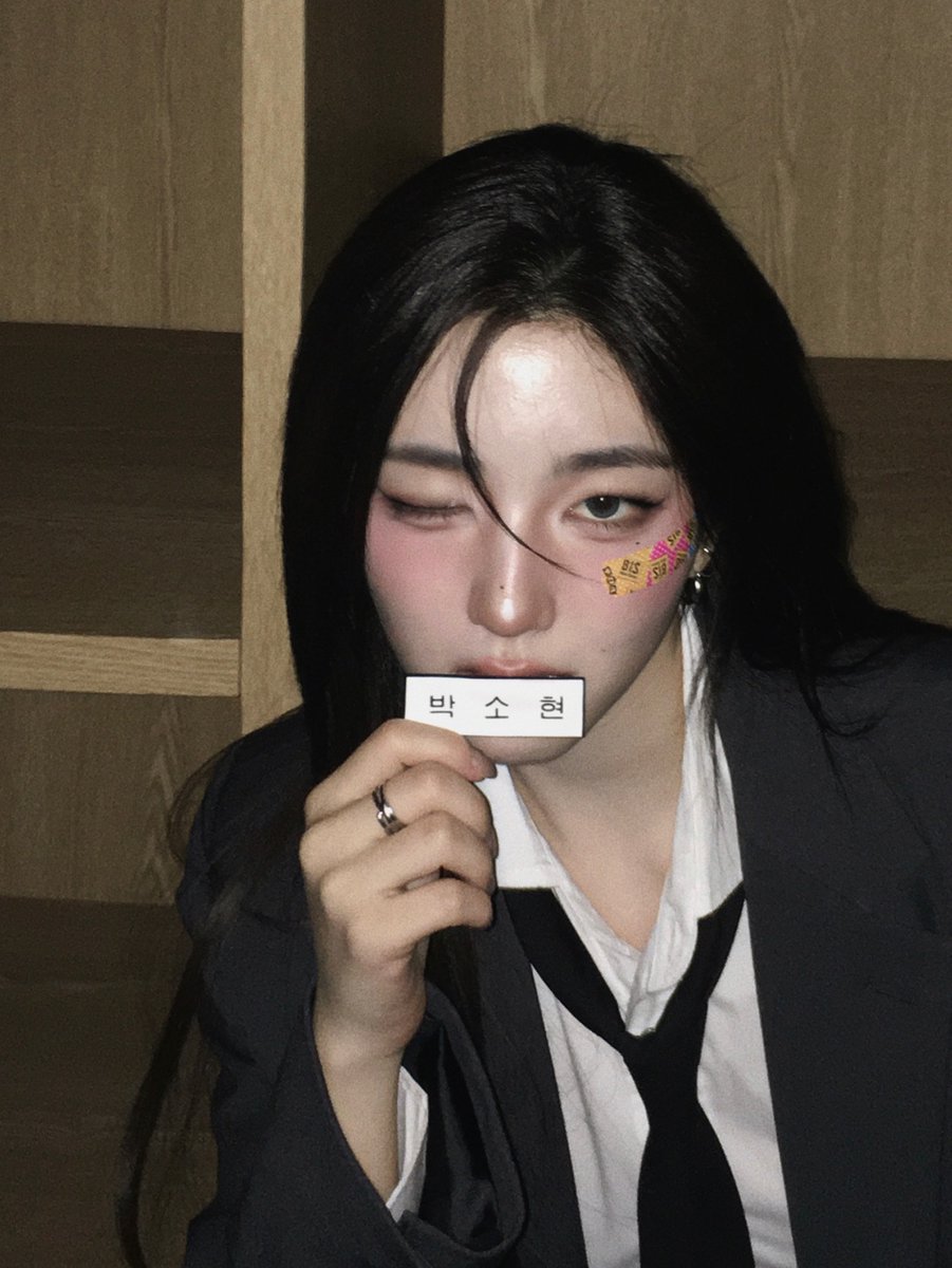 triplescosmos's tweet image. ♪ Arctic Monkeys - Do I Wanna Know?
소현오빠

#tripleS #트리플에스 #トリプルS
#トリプルエス #トエス
#SoHyun #소현 #ソヒョン