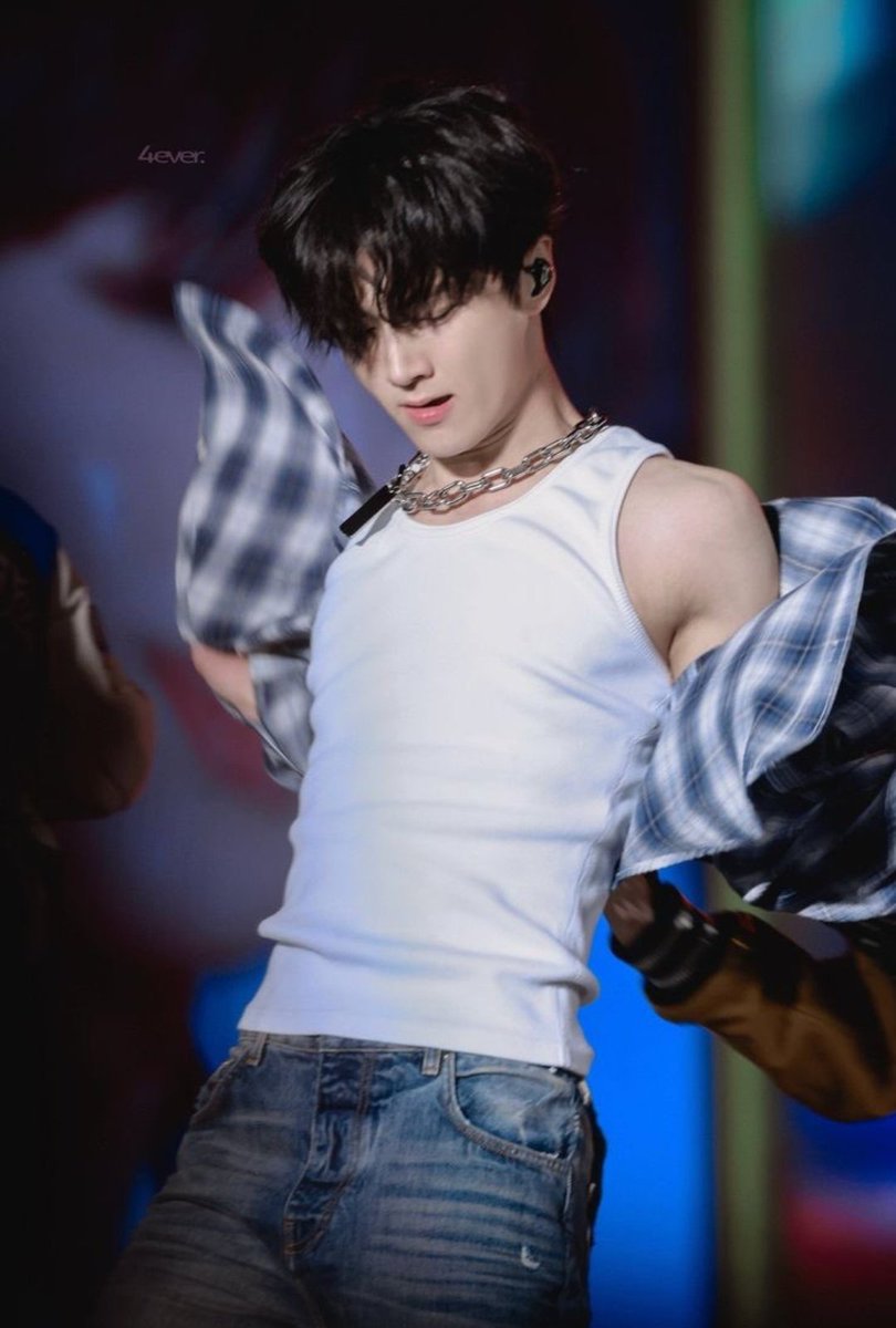 jay_left's tweet image. 