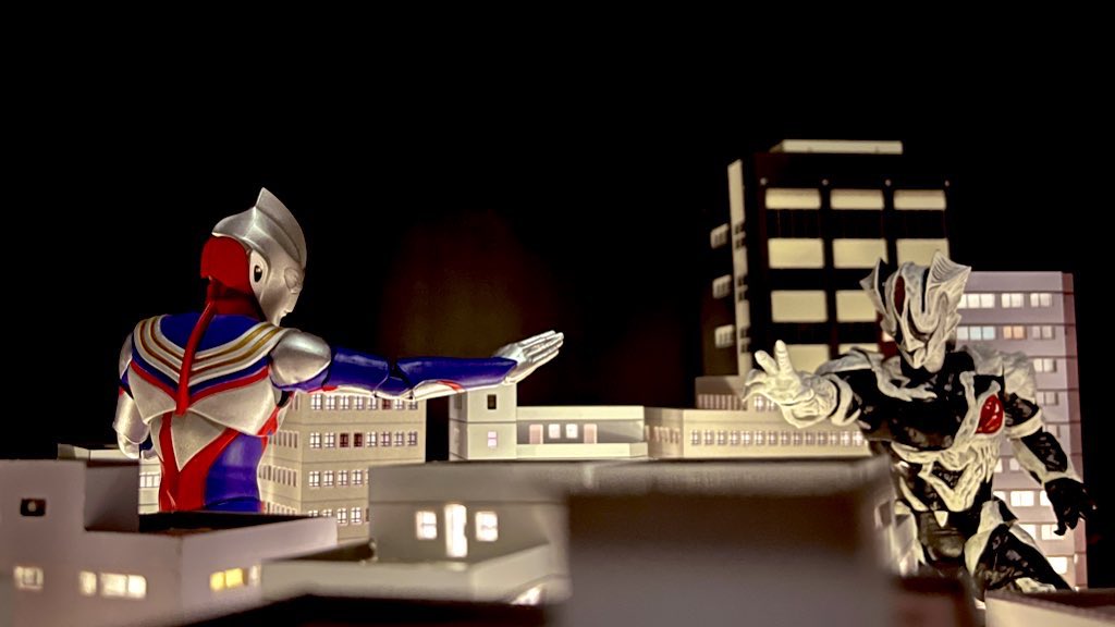 ストラクチャーを光らせていきましょう