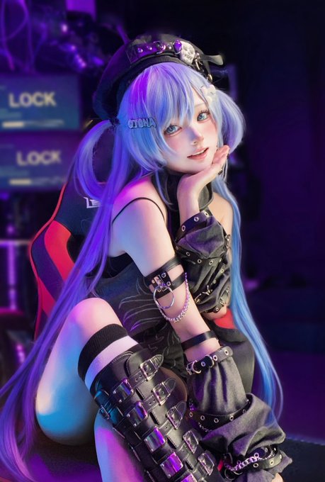 Twitterのコスプレ画像32