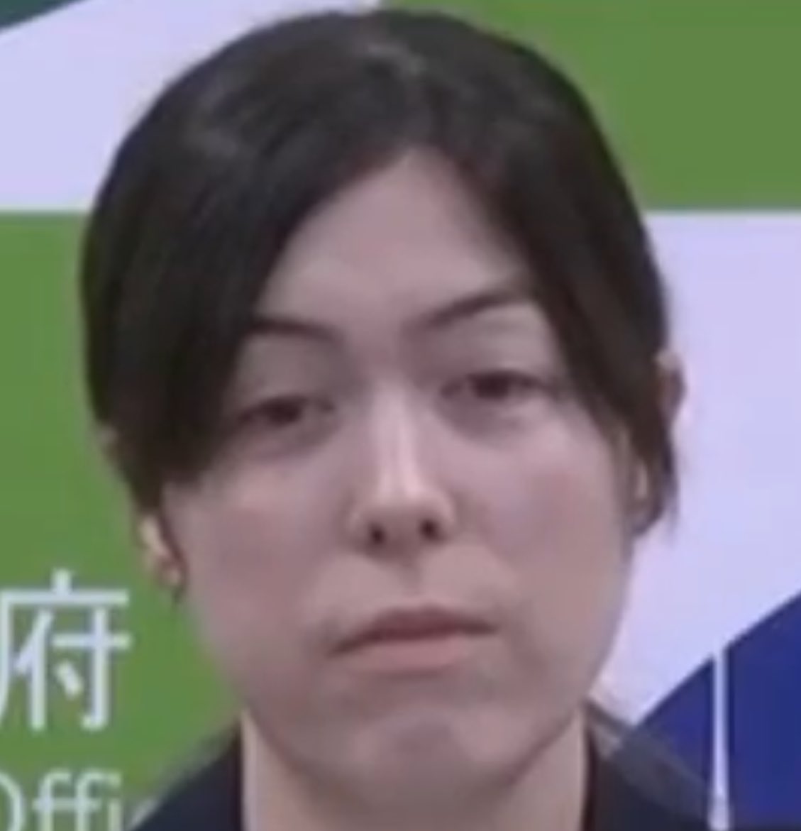 ジャーナリストの後ろには国民がいるというのなに、この見下した態度、ナニ？💢
#小野田紀美辞めろ
#高市内閣ポンコツ揃い