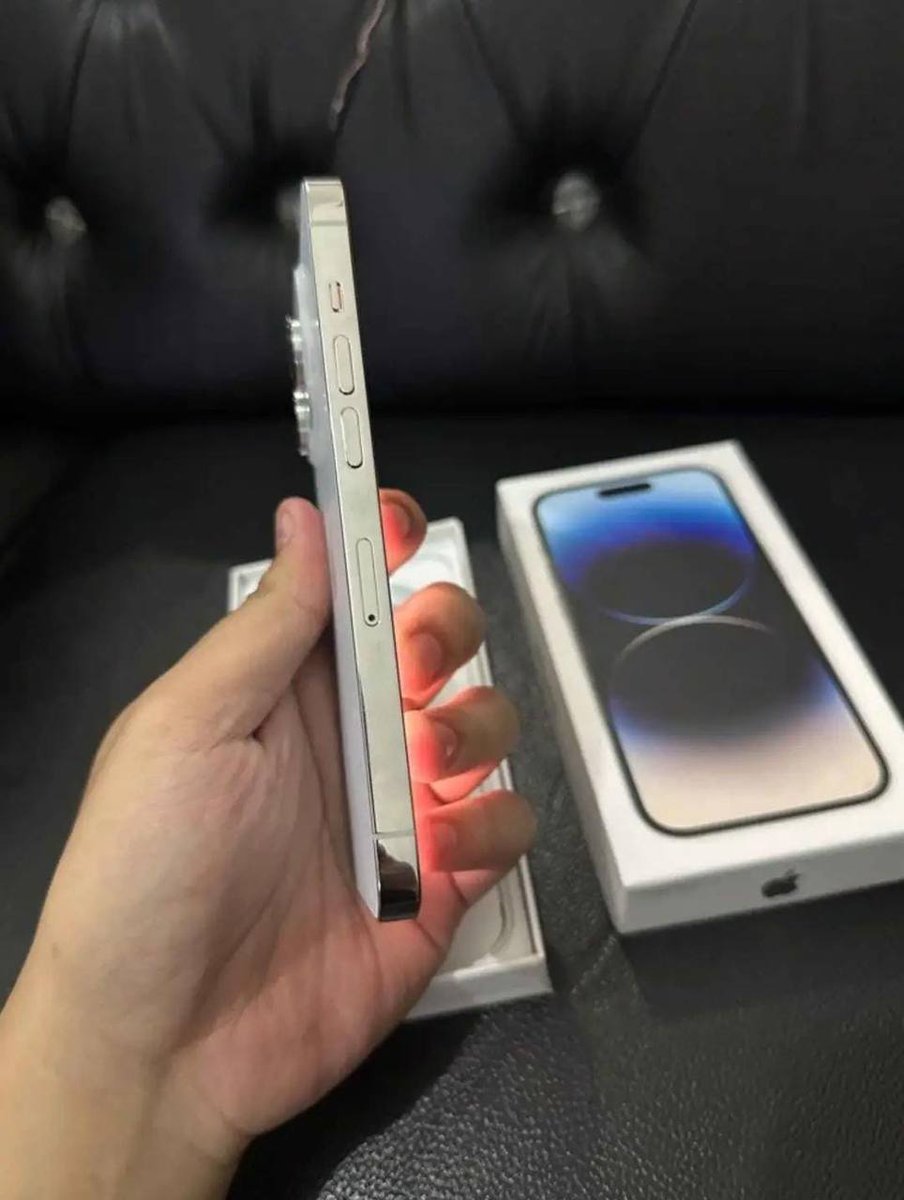 shapelysid's tweet image. ‼️ WTS iPhone 14 Pro 128GB  warna silver
Kondisi muluss, normal 100%

- iBox / ori | fulset
- ⁠All operator (bukan simlock)
- BH 97% | true tone &amp;amp; Face ID ON
- No notif part ganti, 3uTools hijau
- Fisik mulus, siap COD

💰 Rp 8.200.000 (nego tipiss) 
Dom Bekasi, COD menyesuaikan