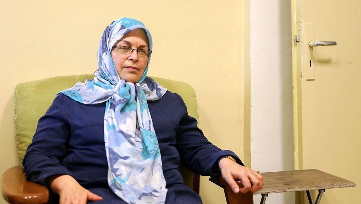 🔴 رییس جبهه اصلاحات در دیدار با رییس‌جمهور:
دستمزدها با تورم هم‌خوانی ندارد / وفاق بدون ترمیم شکاف مردم و حاکمیت بی‌معناست

🔻 آذر منصوری، رییس جبهه اصلاحات، در دیدار جمعی از فعالان سیاسی و نمایندگان احزاب از گرایش‌های مختلف با رییس‌جمهور، با اشاره به شرایط حساس کشور گفت کشور در