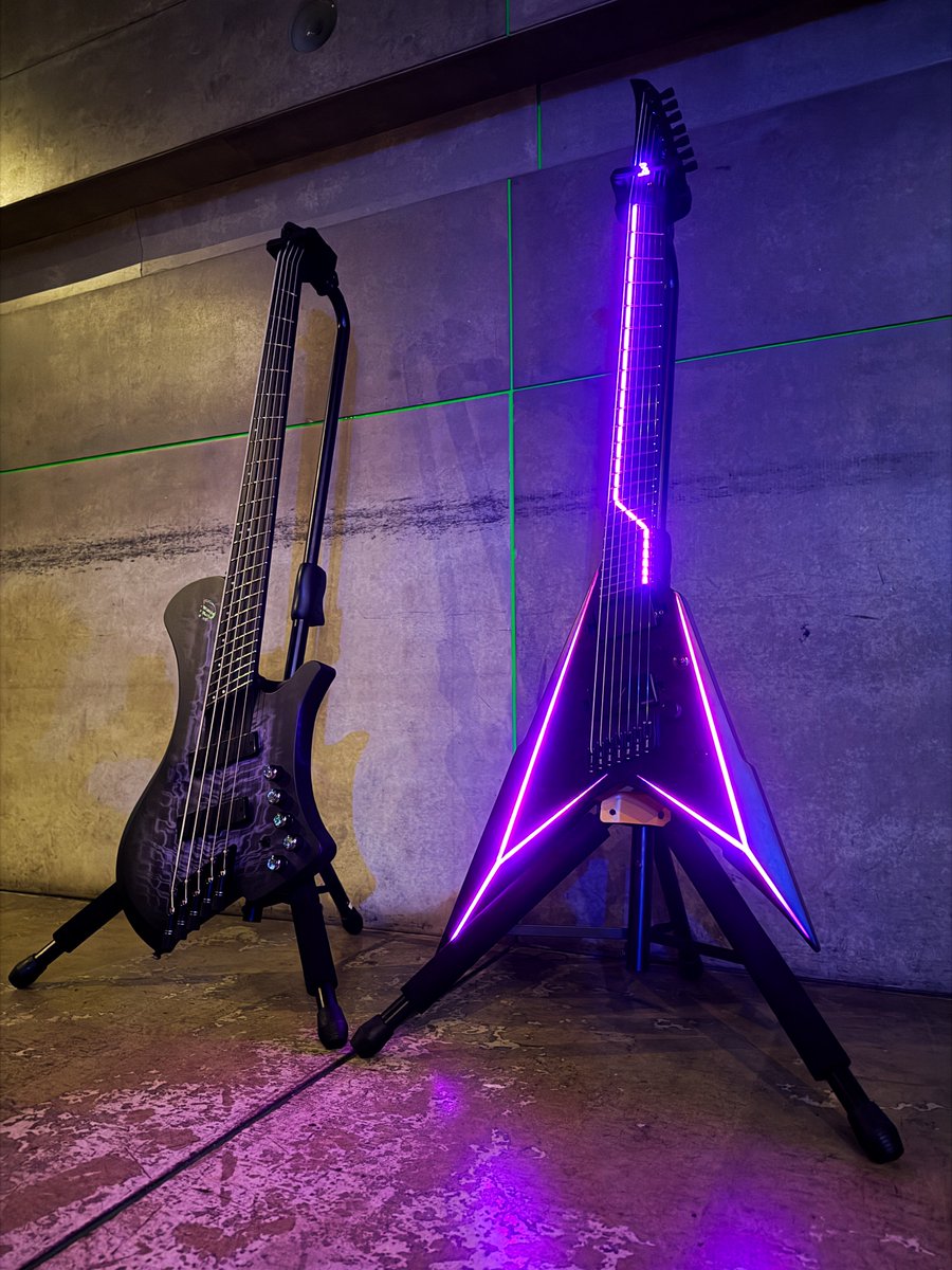 JILUKAの弦楽器マジでイケ散らかしてる😎❤️‍🔥
OVERLOAD🇮🇹&amp;REDLAYER🇳🇱
かっこいい〜🔥