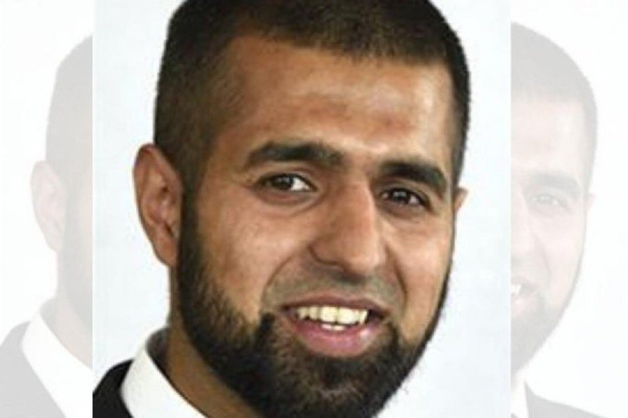 [Image: G8iE_2GW4AEszuj?format=jpg&name=900x900]