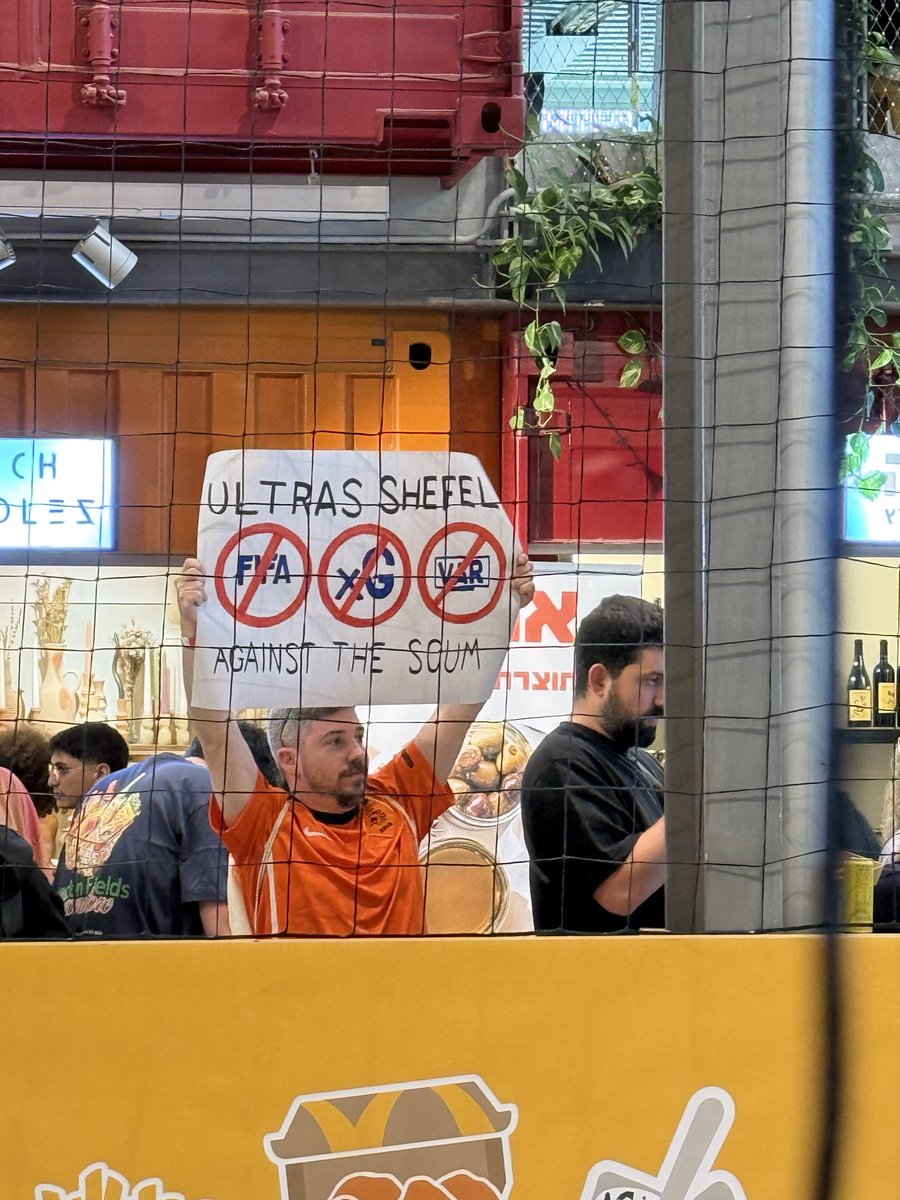 Against the scum! ⚽️
<a href="/kaduregelshefel/">Kaduregel Shefel 🇮🇱</a>