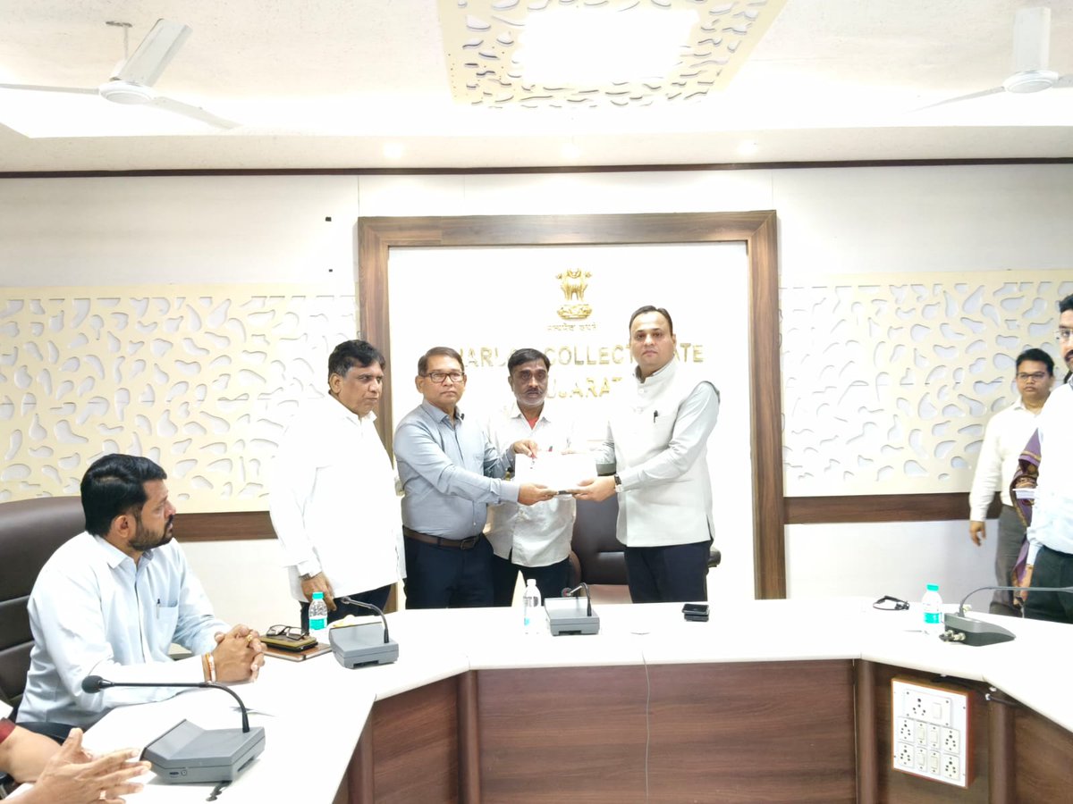 DEO Bharuch tweet media