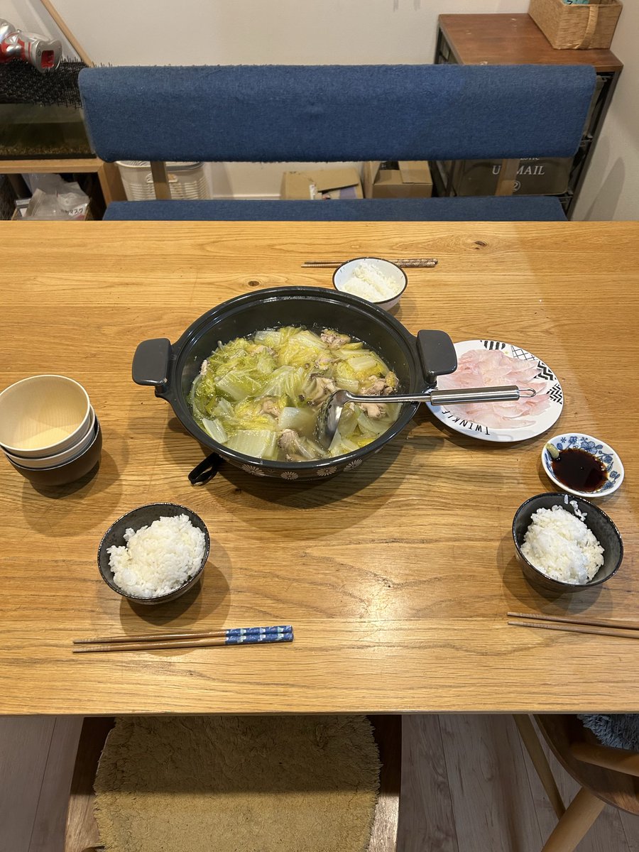 jujumarup's tweet image. 今日は今年最後の空手の練習〜！からの鍋🍲と、こないだ釣って寝かしてたキジハタのお刺身😁やっぱりキジハタはめちゃくちゃ美味しいなー！高級魚なのがわかる😋年末また子供が連れていけっていってるので釣ってこなければ☺️w