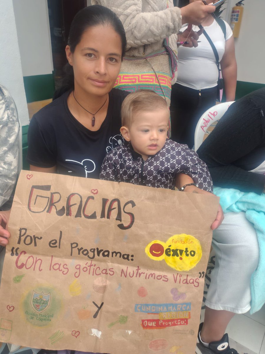 Caqueza_'s tweet photo. 🥗 Este mes seguimos sumando esfuerzos por la salud materna e infantil. Gracias al apoyo de la @Fundacion_Exito, la @CundinamarcaGob y la gestión del Municipio, el programa #NutrimosVidas ha logrado acompañar y entregar suplementos nutricionales a 70 gestantes y lactantes https://t.co/dXkqwQMHRl