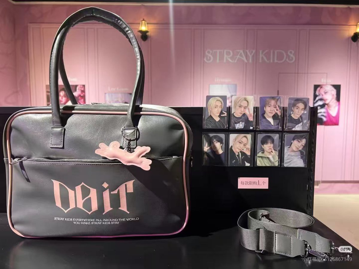 【新品・未使用】INFINETE PIRITZ POP-UP ポストバック Stray Kids 