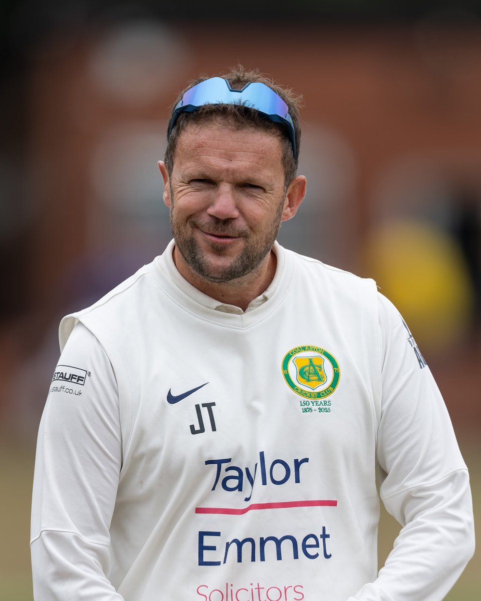 KitlockerCrick's tweet image. Playing whites, perfected. 👌

Coal Aston CC x Nike Cricket

Supplied by Kitlocker. 🏏

Wear your club badge with pride!

#Cricket #Nike #Kitlocker