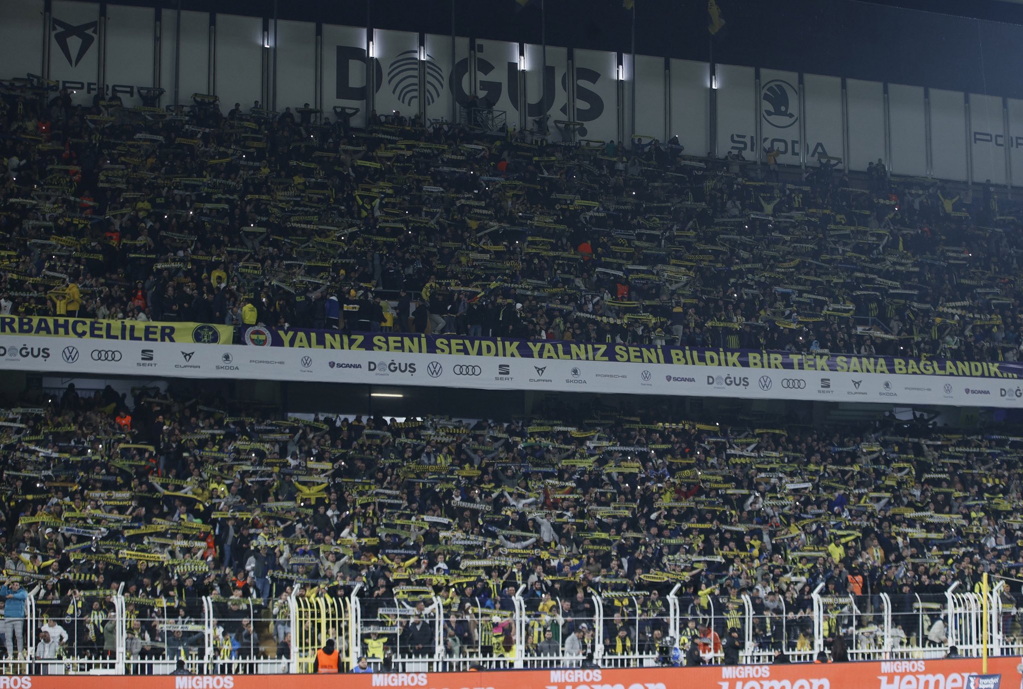 Fenerbahçe Eyüpspor deplasmanında | SÜPER LİG CANLI MAÇ ANLATIMI