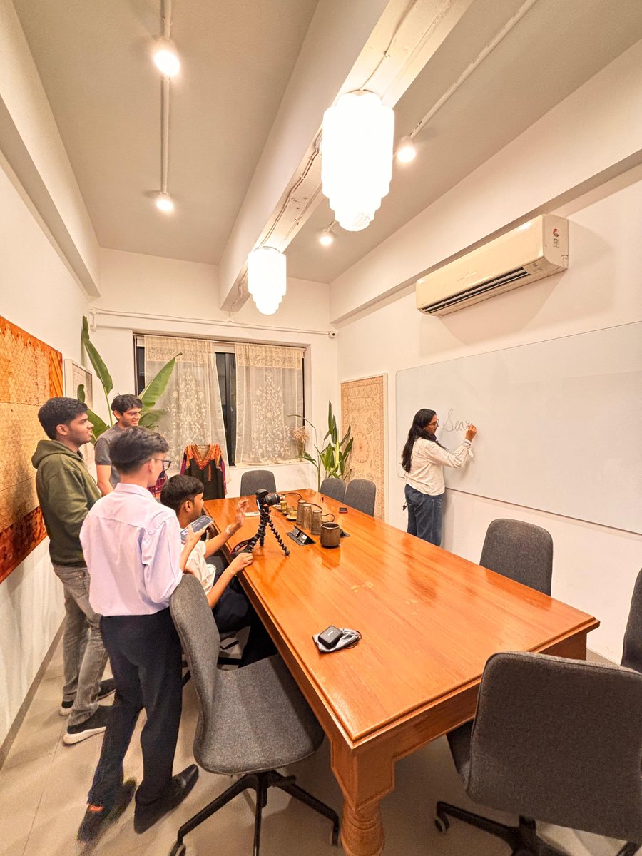 What actually happens behind the scenes👀