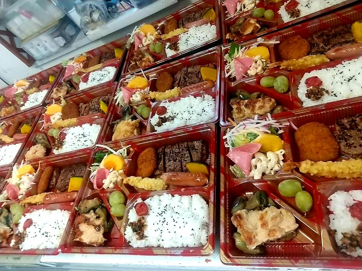 countach_oshu's tweet photo. お弁当御予約承っております

1380円より
ご予算に応じて
お作りいたします

ヨロシクおねがいします🎵

#つどいの食卓カウンタック https://t.co/sm2IBFL2Yk