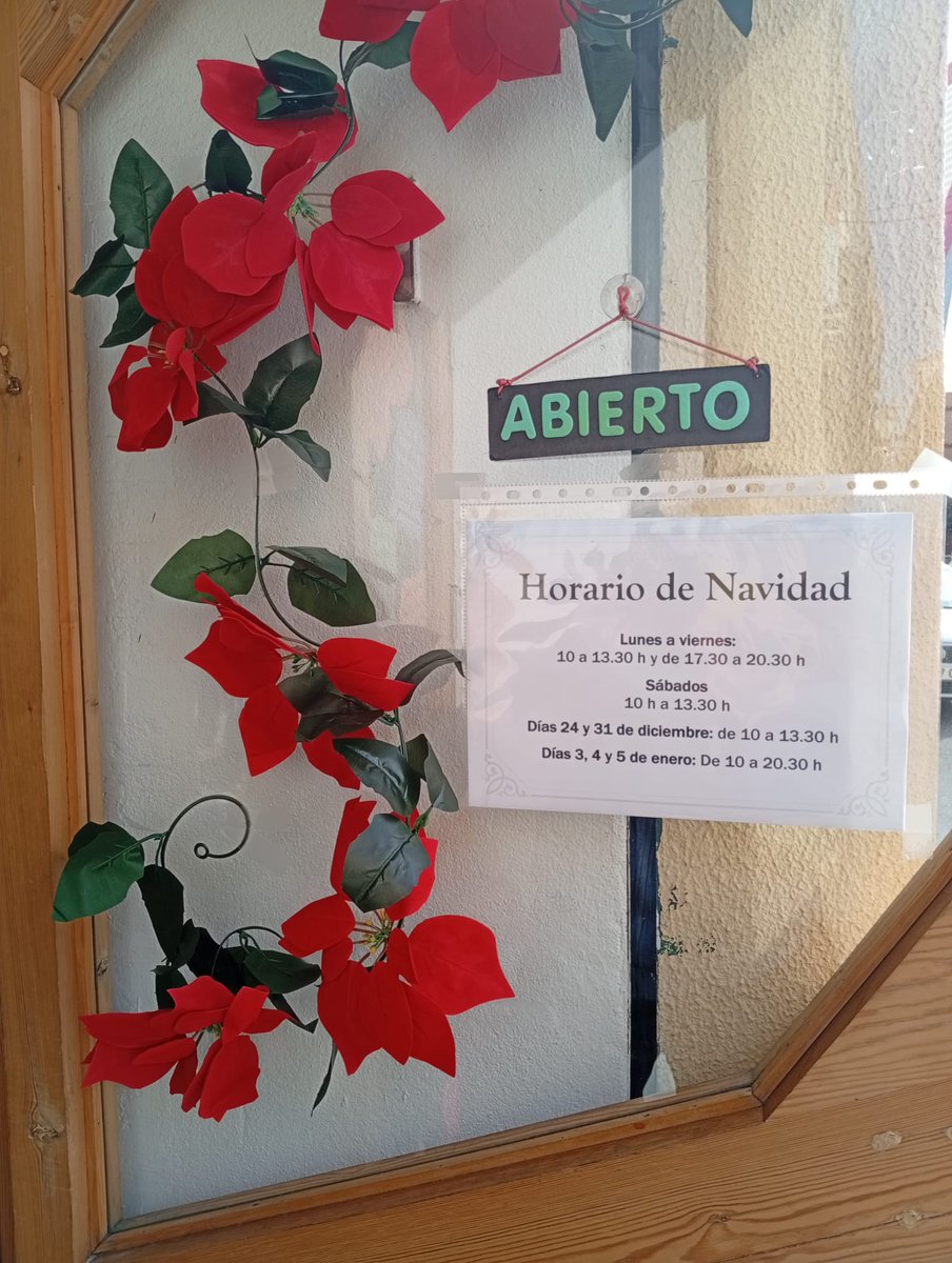 LibreriaQ's tweet photo. Horario quilombero en estas fechas navideñas: 

⌛ Lunes-viernes: 10-13.30 y 17.30-20.30

⏳ Sábados: 10-13.30

🍇 24 y 31 de diciembre: 10-13.30

🐫 3, 4 y 5 de enero: 10-20.30

Pedidos: 954 21 57 83 - 649 024 542 - 670 60 27 76 - quilombolibros@gmail.com
#SevillaHoy https://t.co/EjixfGKsI3