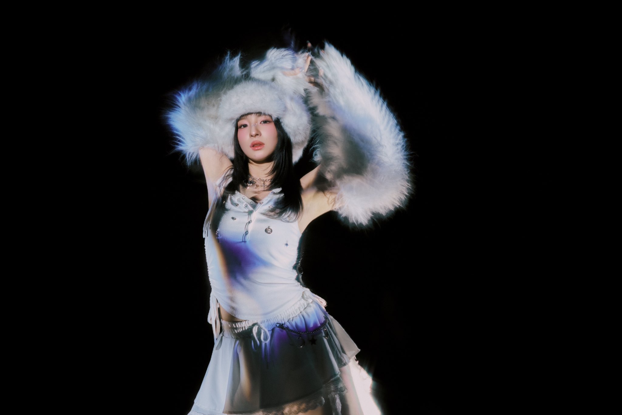 G8iMRaKbIAEwpIc?format=jpg&name=large