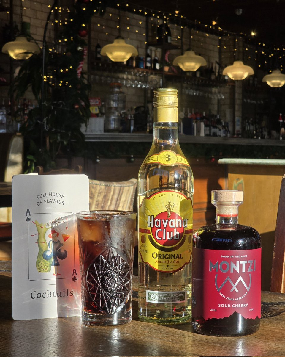 It's the last weekend before Christmas! 🎄 Time to get the festivities started with a cocktail (or two) at your favourite local. 

Our Sour Cherry Cuba Libre is a seasonal favourite, with a unique twist that'll leave you wanting more

@youngspubs