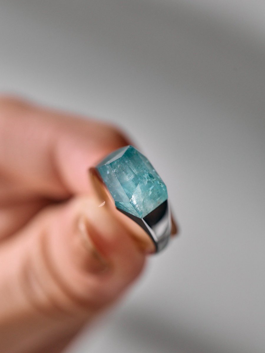 トリマリン♡ Tourmaline ブルーのトルマリン🐬✩.*˚