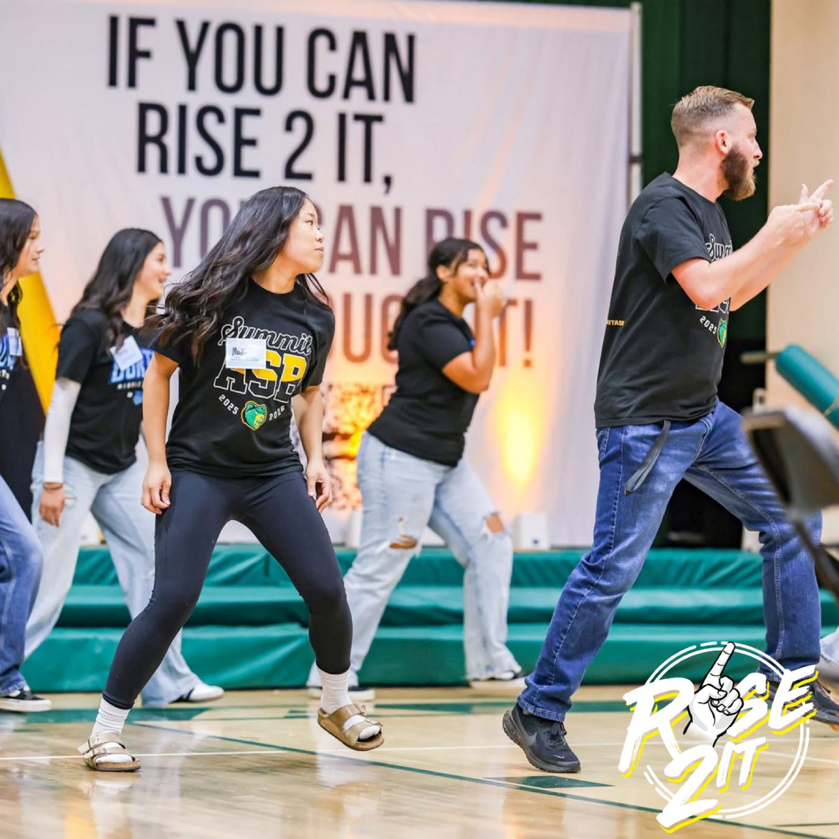 RISE2ITPRO's tweet image. Friday Feels 💃🏻🕺🏻 #rise2it