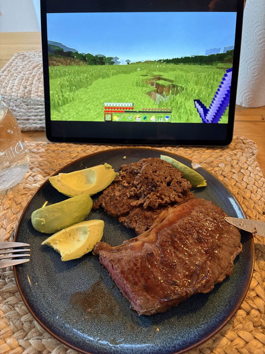 jonathancgi tweet media