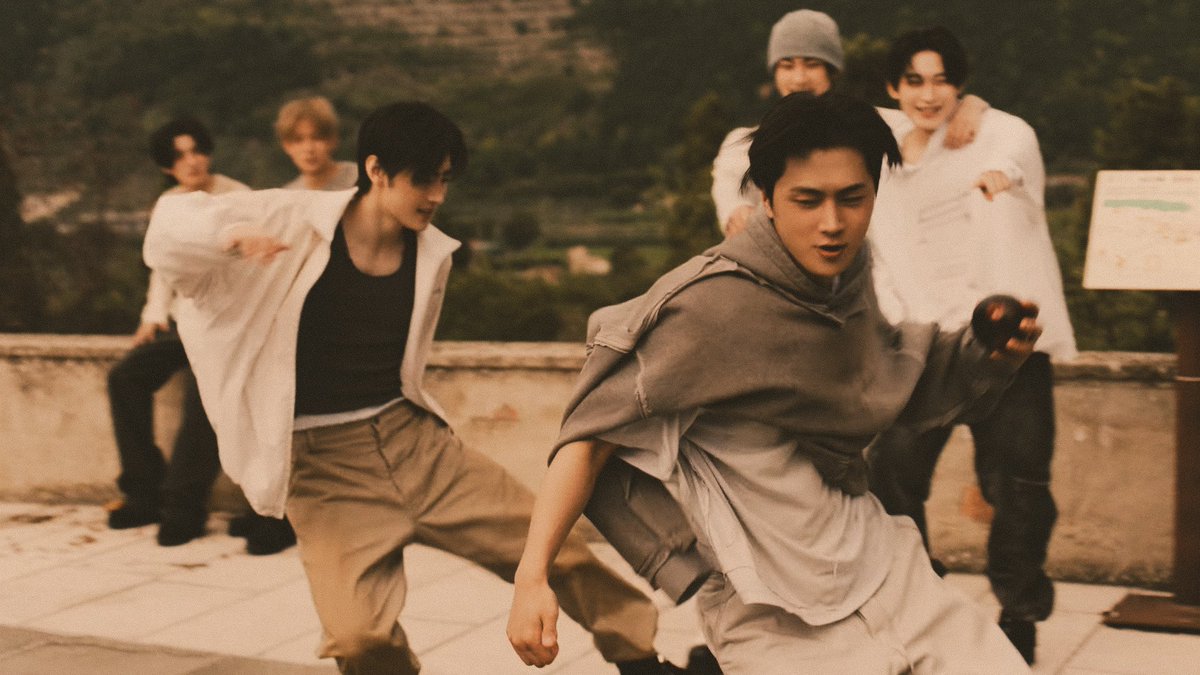 parkzternity's tweet image. ♡