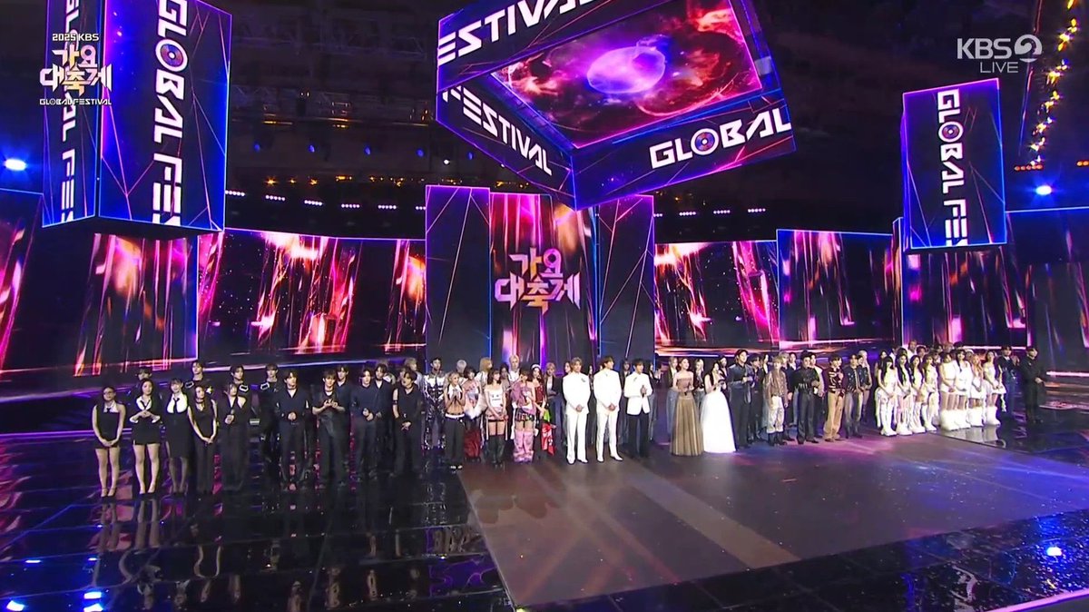 양쿤 (@mewejm) on Twitter photo 