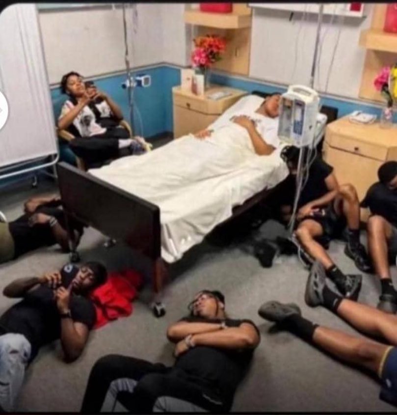 she 🎀 tweet media